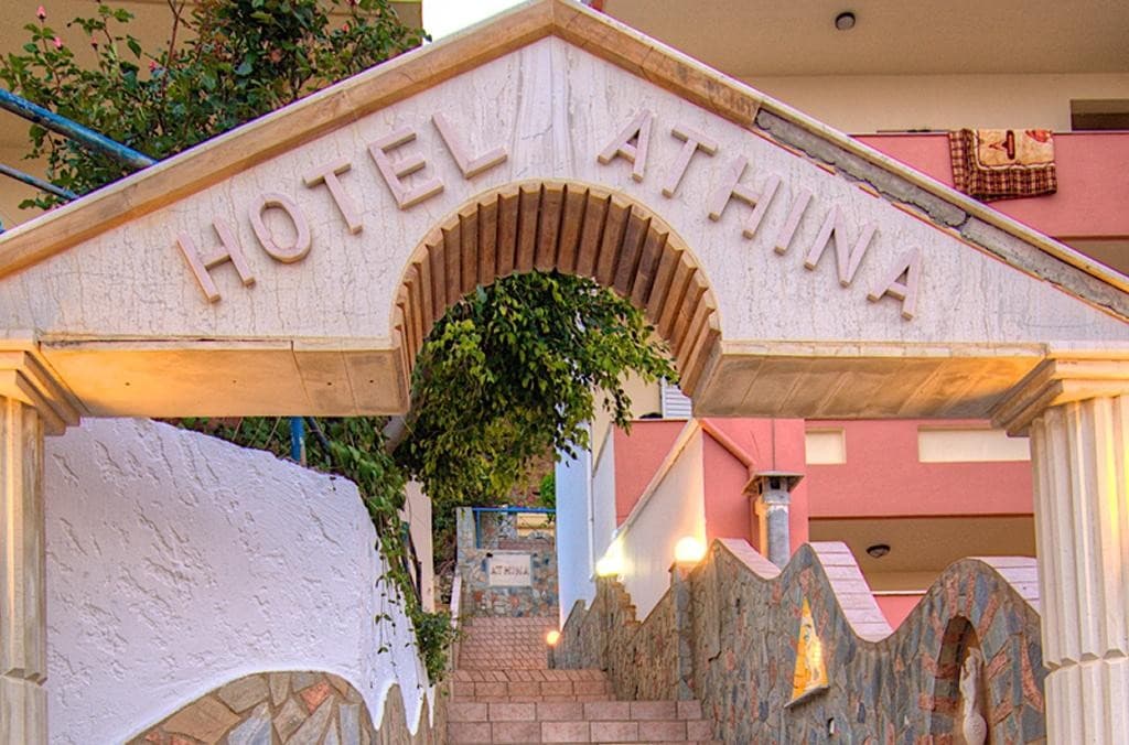 Athina