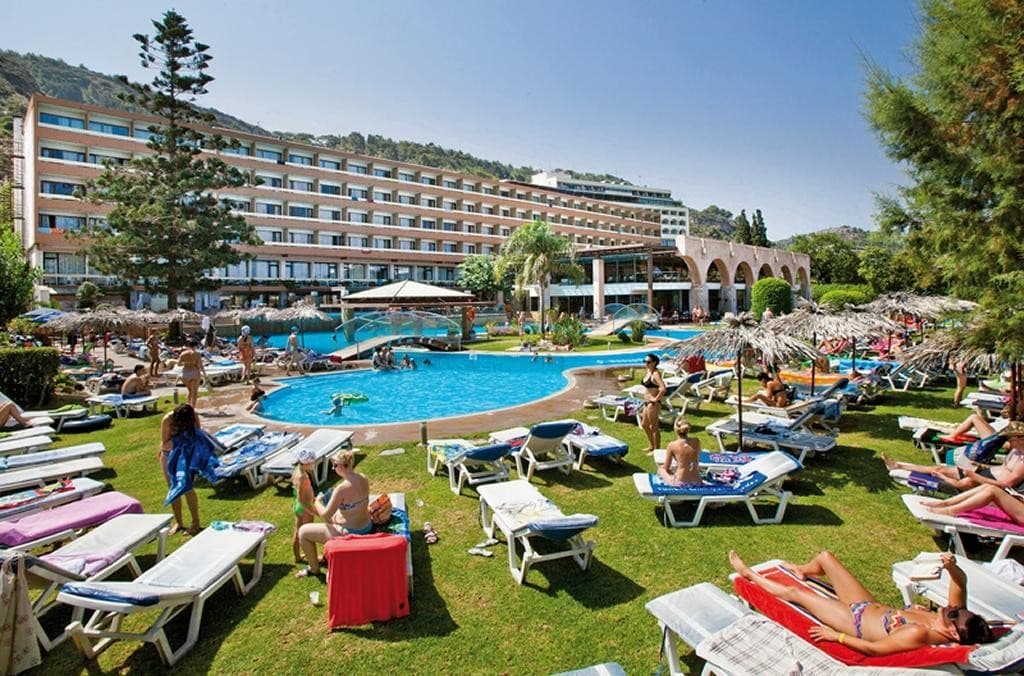 Oceanis Beach