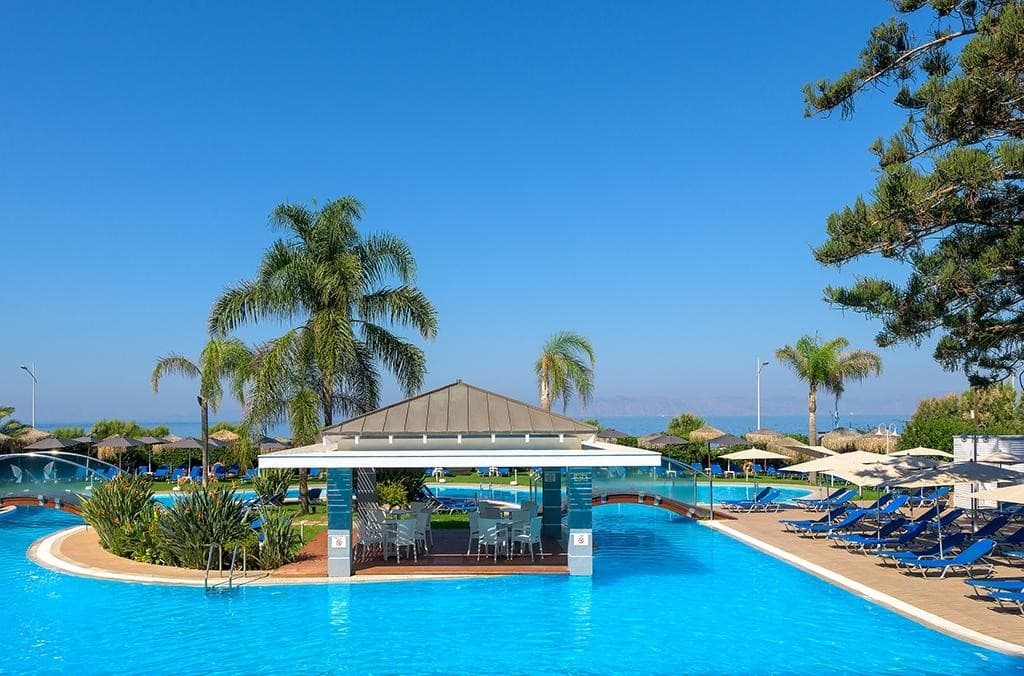 Oceanis Beach
