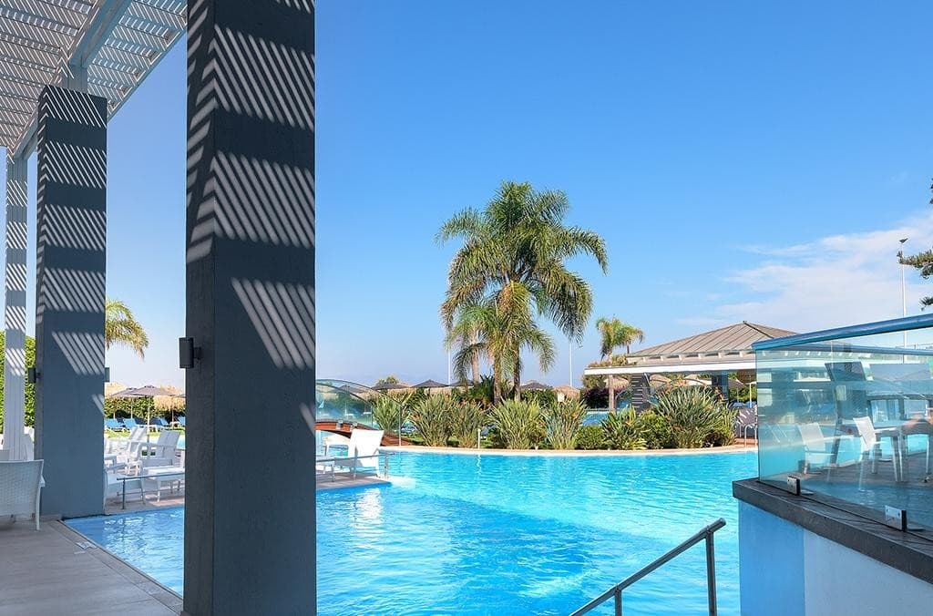 Oceanis Beach