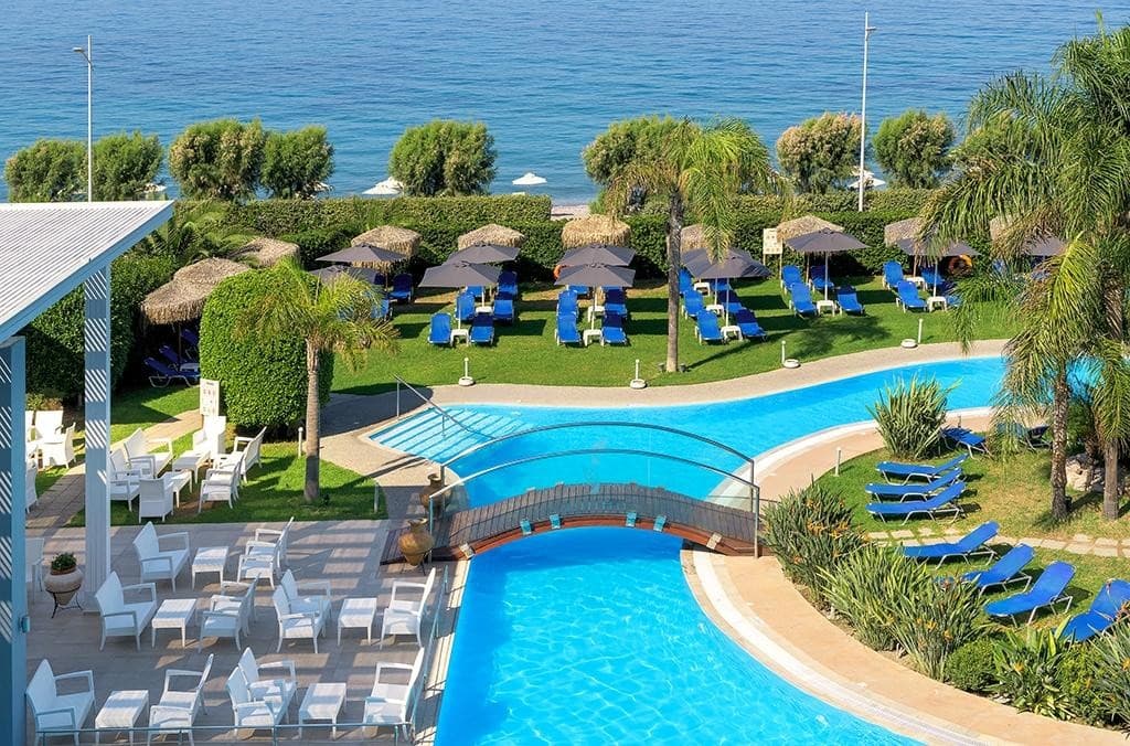 Oceanis Beach