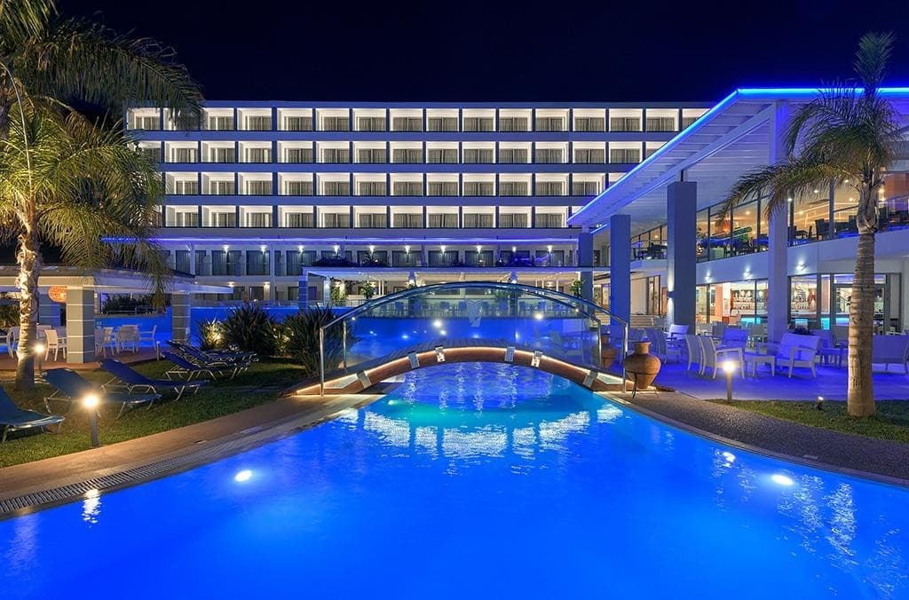 Oceanis Beach