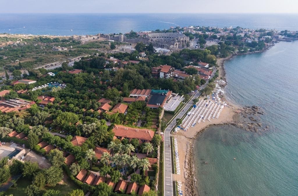 Can Garden Beach