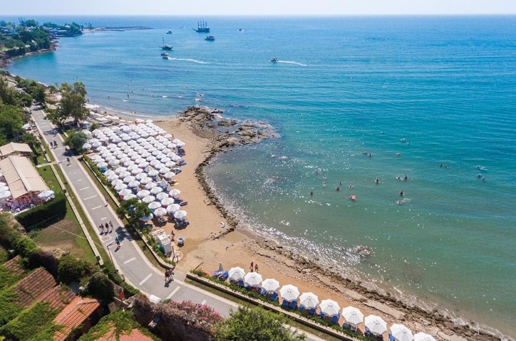 Can Garden Beach