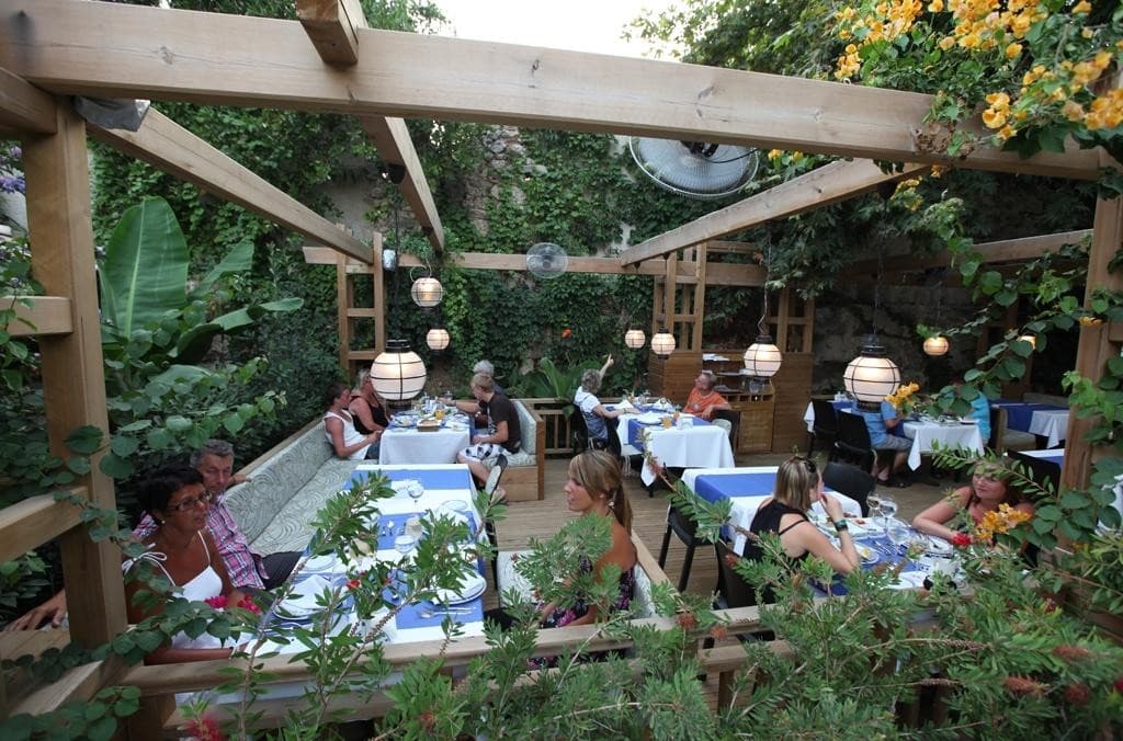 Can Garden Beach