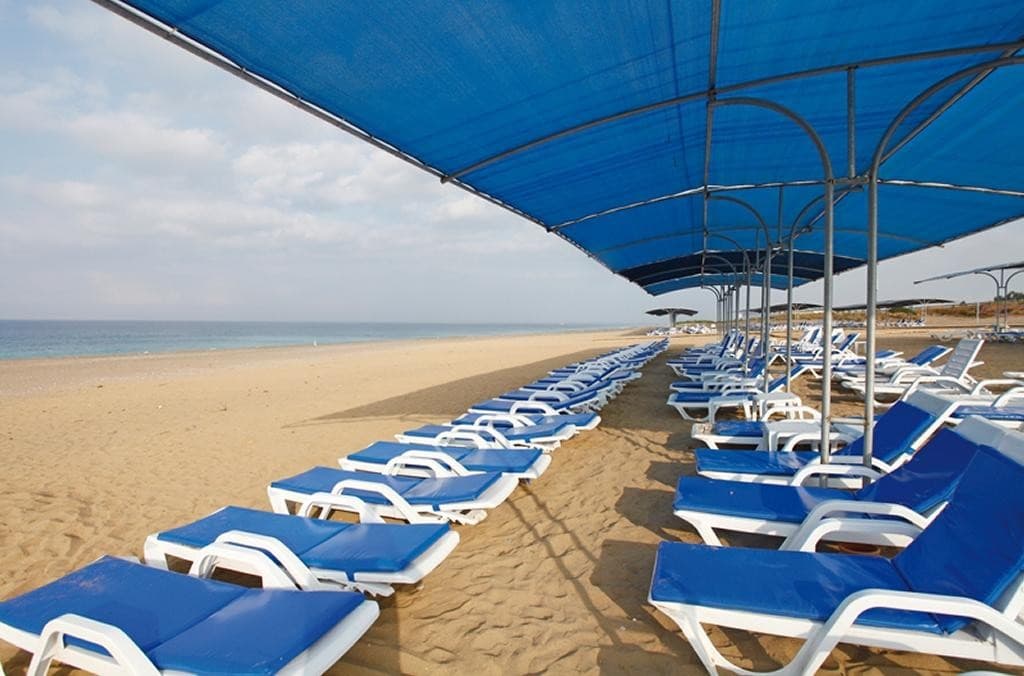 Cenger Beach