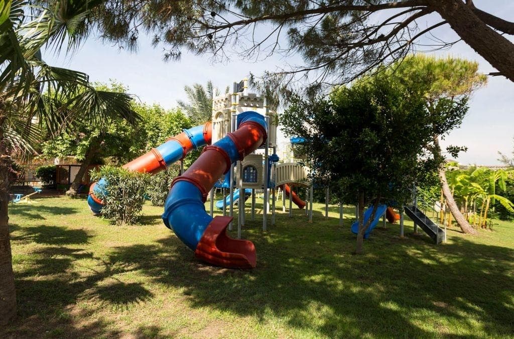 Defne Garden