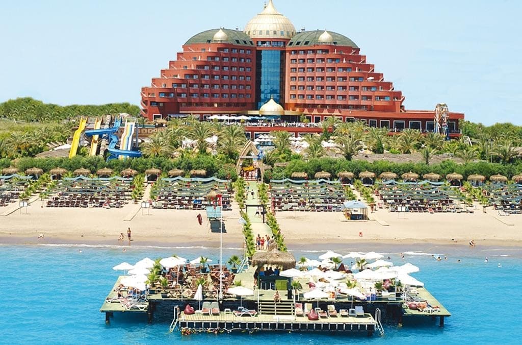 Delphin Palace