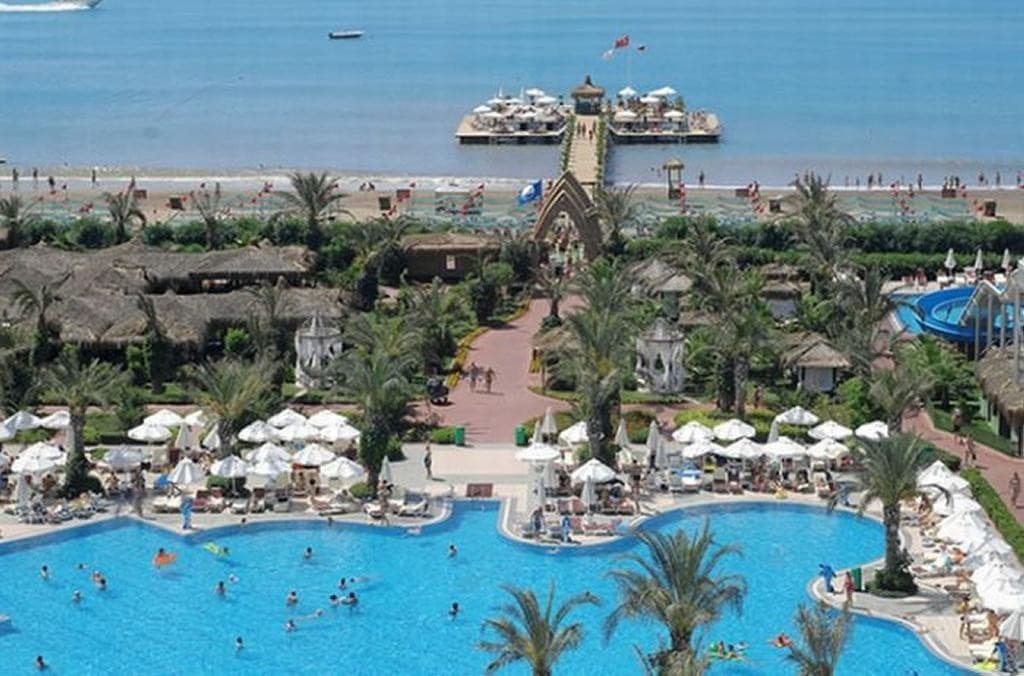Delphin Palace