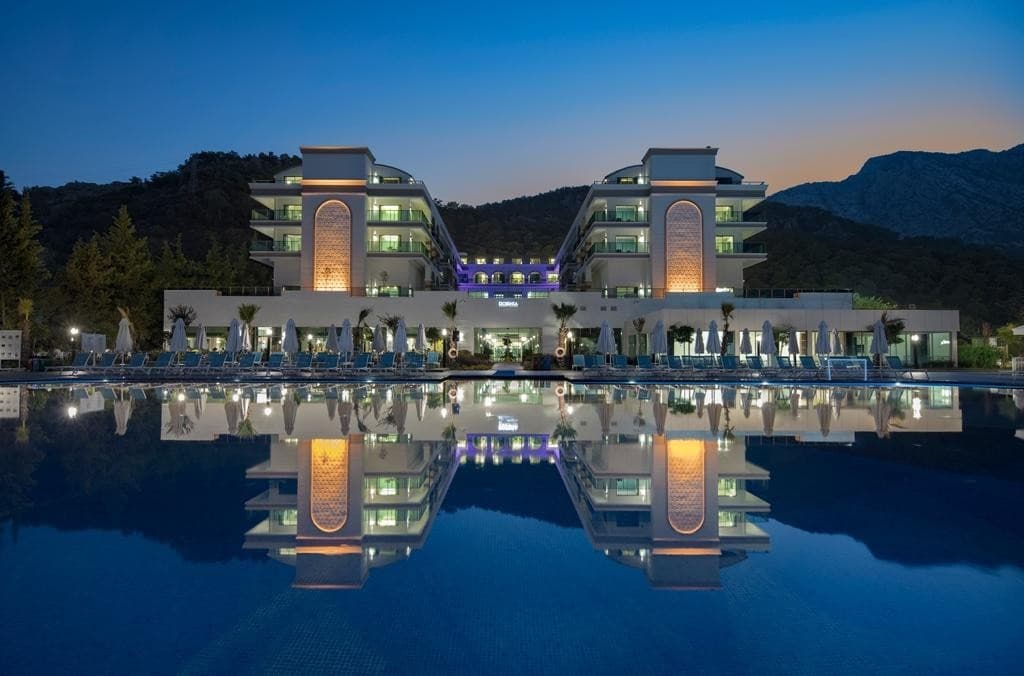 Dosinia Luxury Resort (Mango klub)