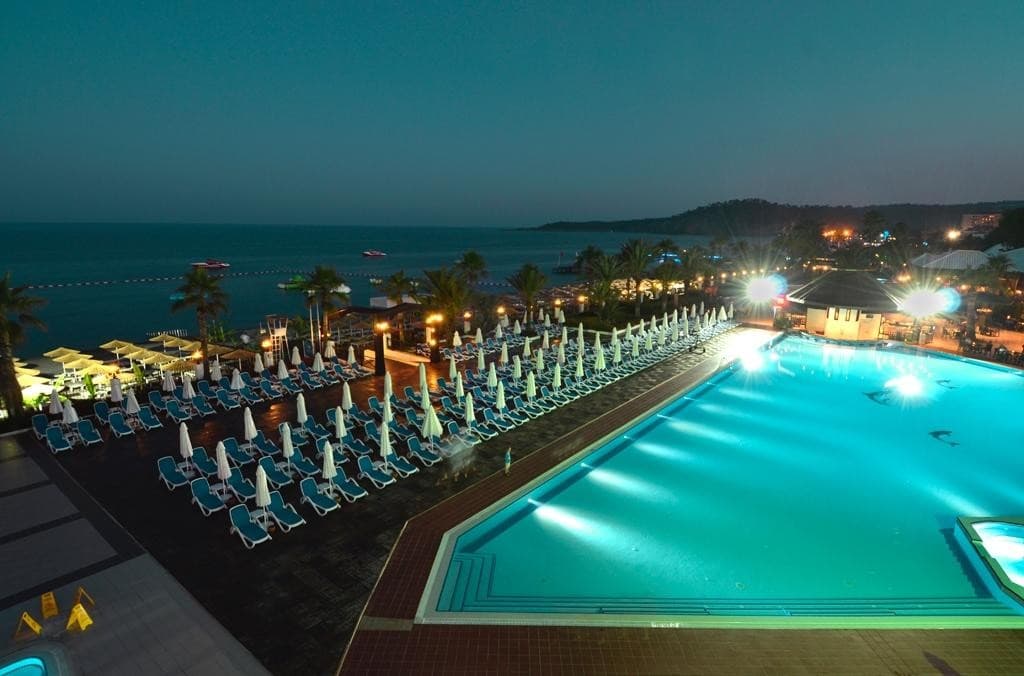 Emelda Sun Club