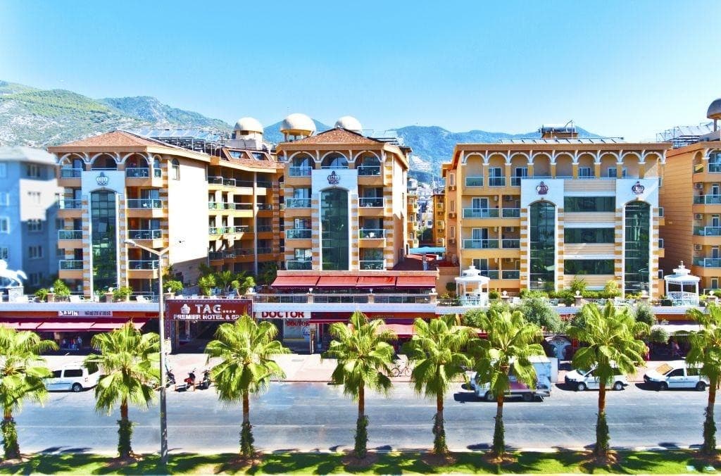 Tac Premier Hotel