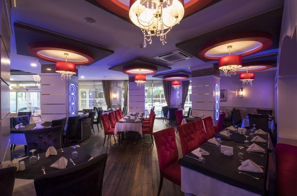 Tac Premier Hotel