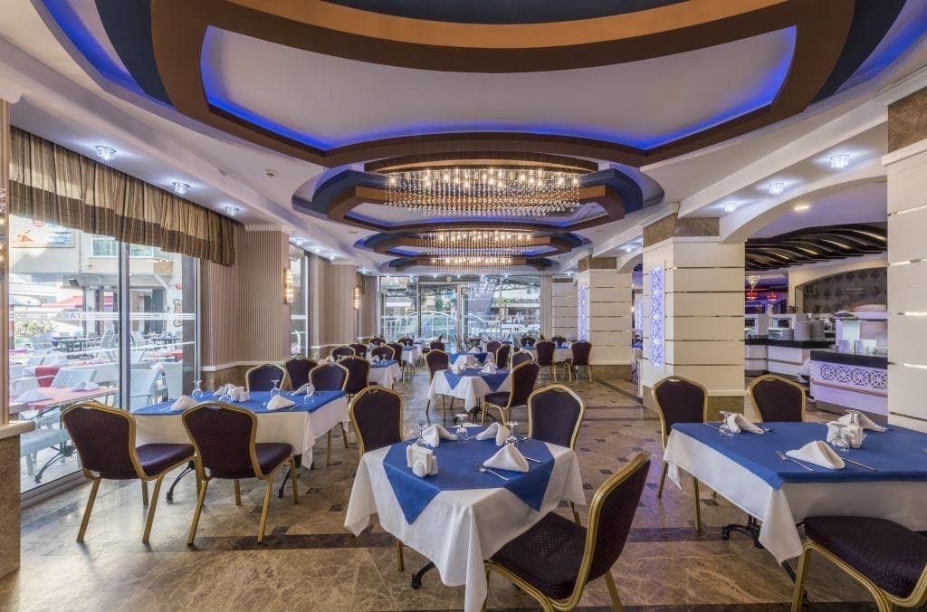 Tac Premier Hotel