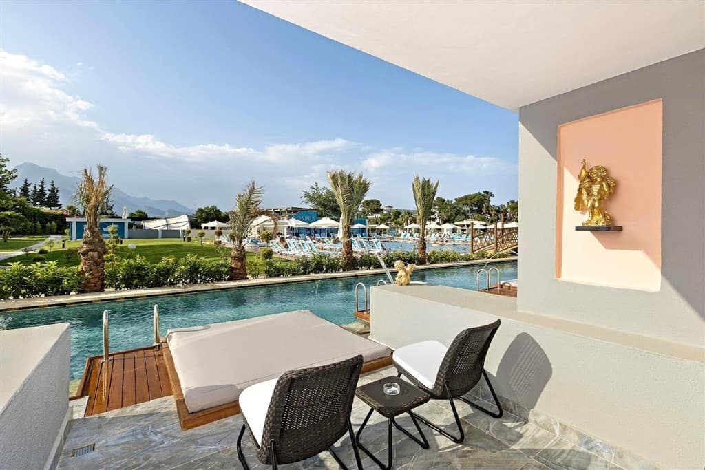 Dosinia Luxury Resort (Mango klub)