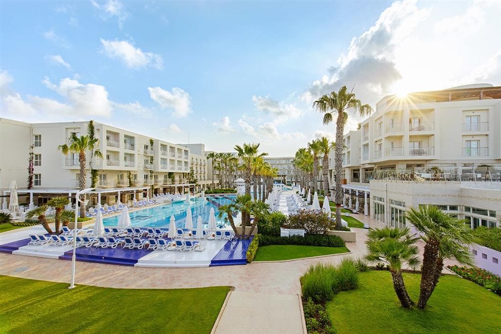 La Blanche Resort