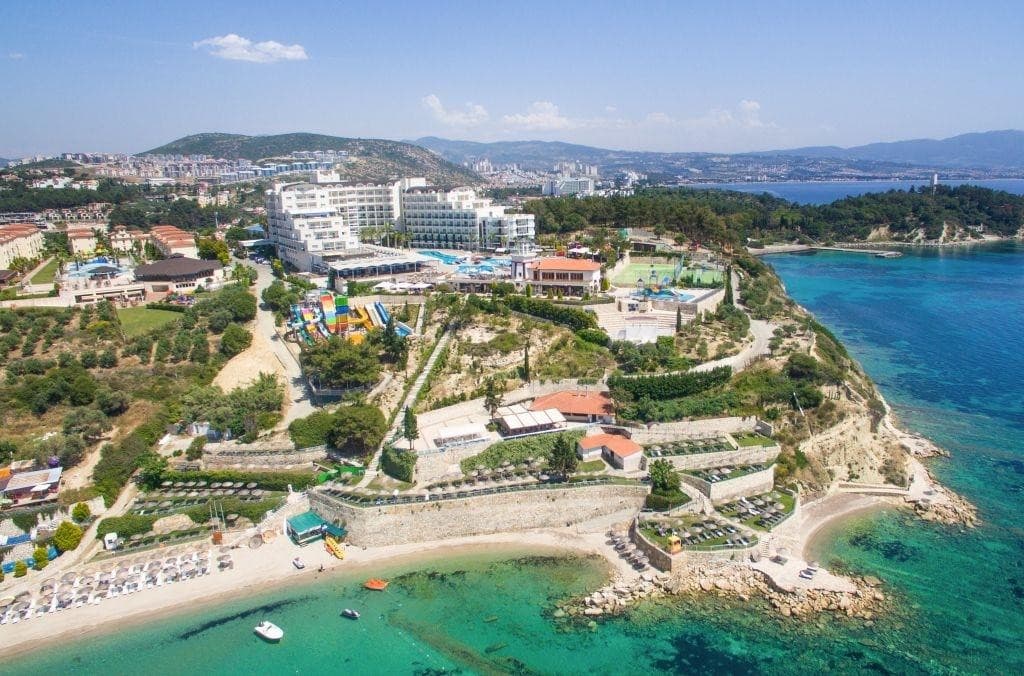Otium Sealight Beach Resort