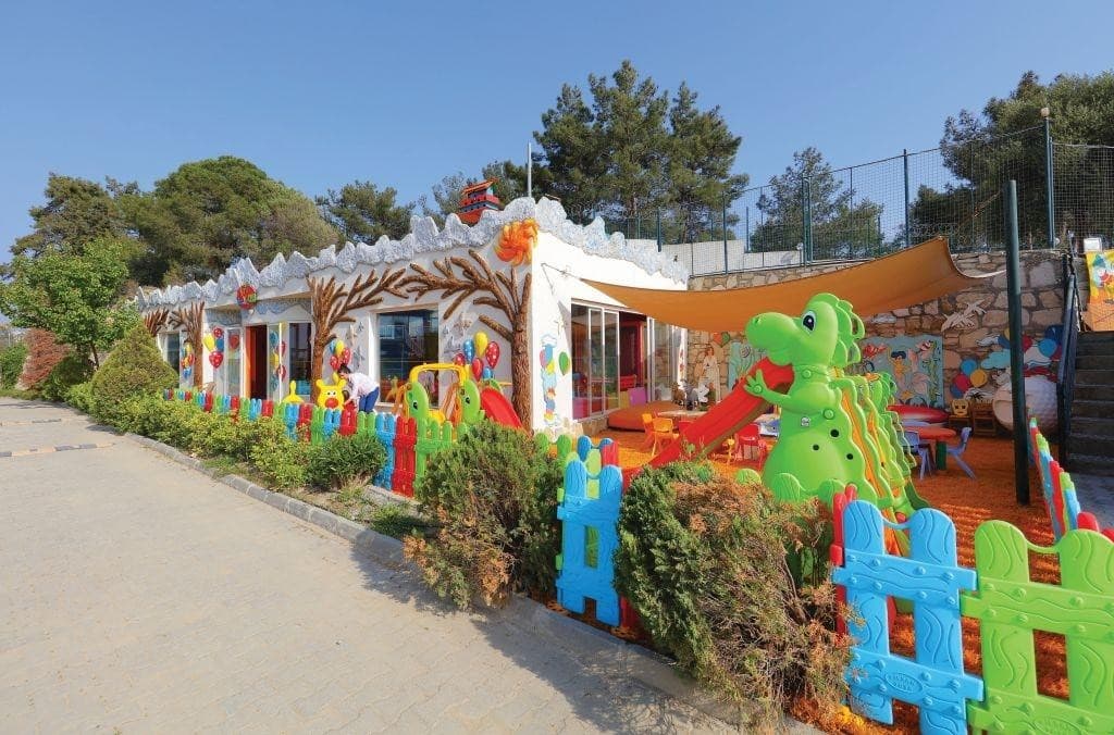 Otium Sealight Beach Resort