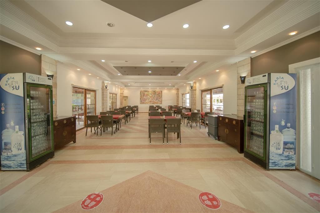Tiana Beach Hotel