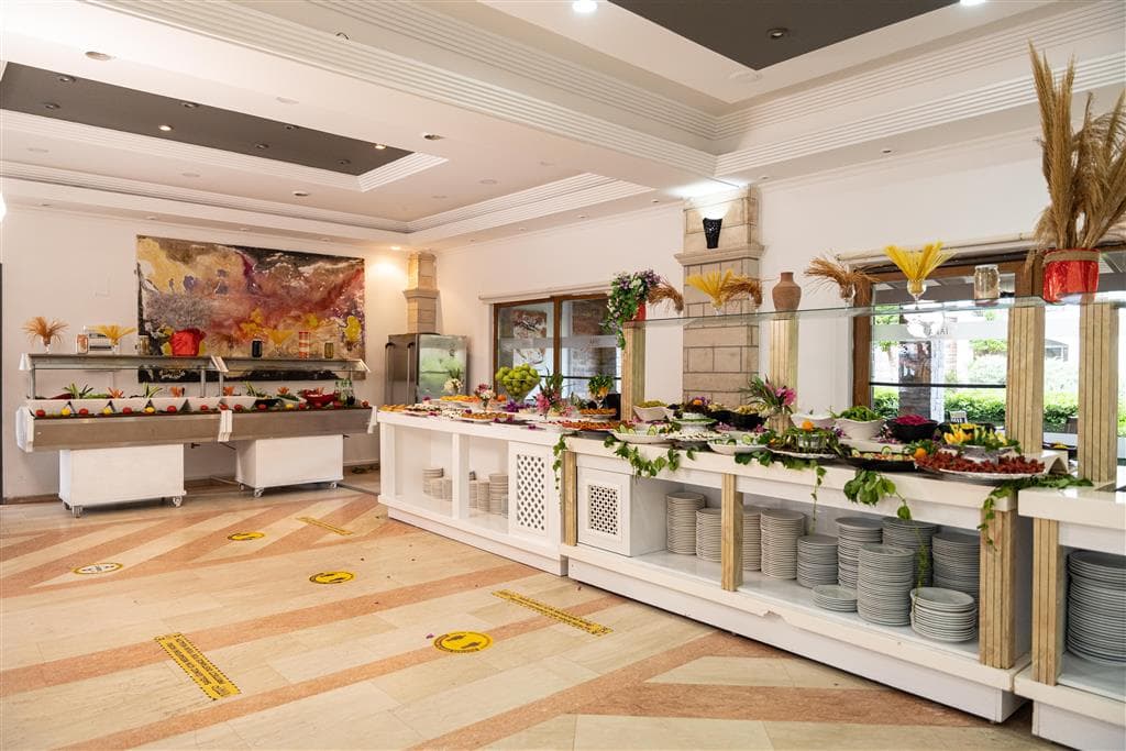 Tiana Beach Hotel