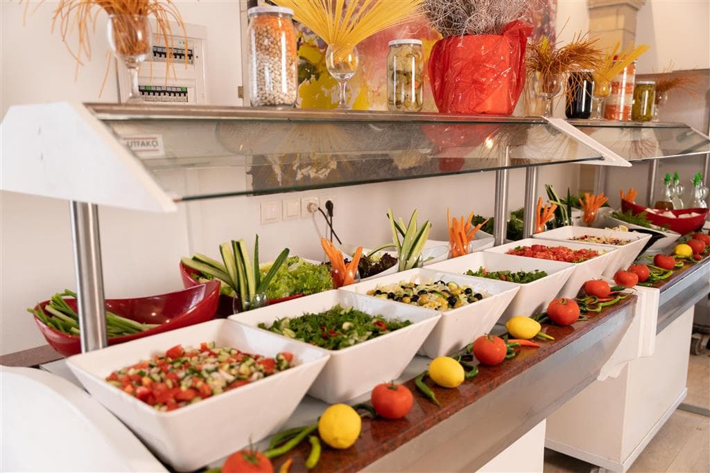 Tiana Beach Hotel
