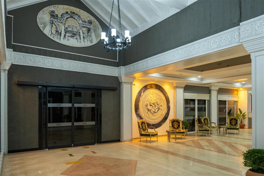 Tiana Beach Hotel