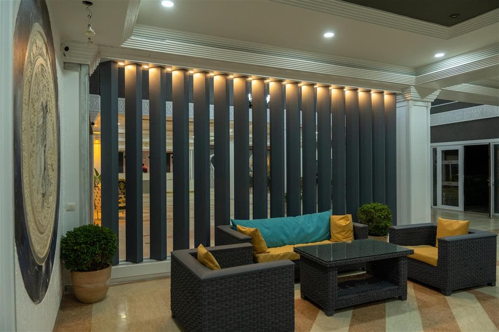 Tiana Beach Hotel
