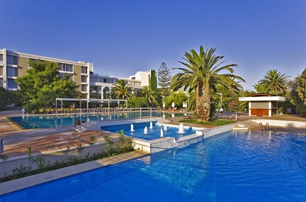 Caravia Beach Hotel