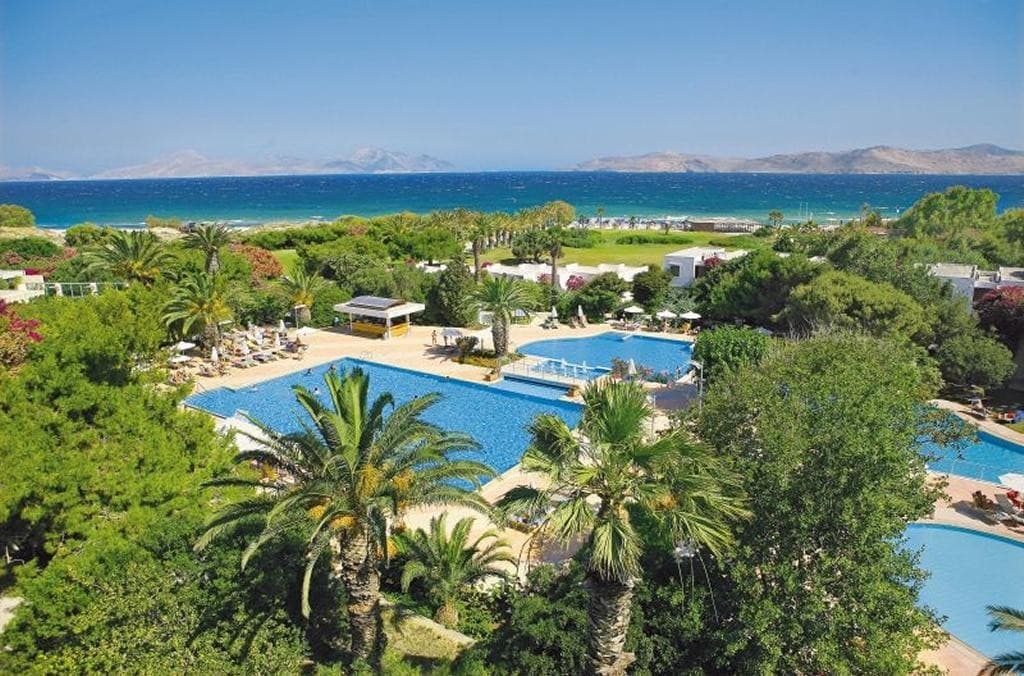 Caravia Beach Hotel