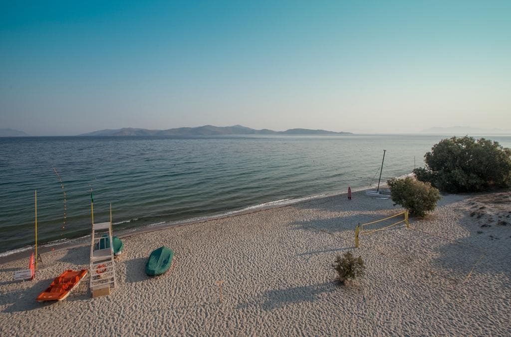 Caravia Beach Hotel