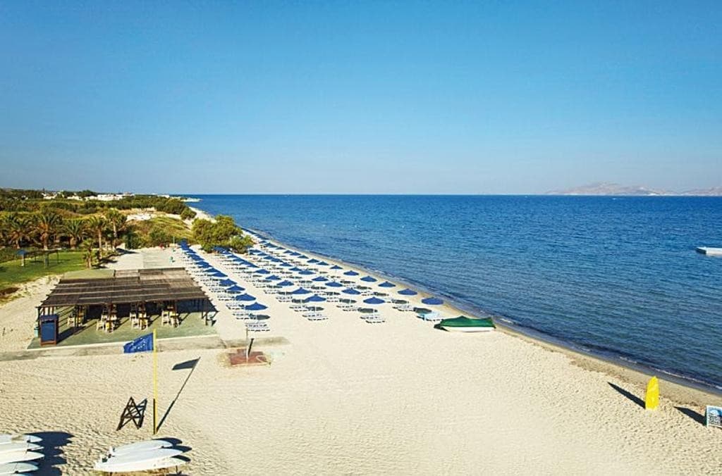 Caravia Beach Hotel