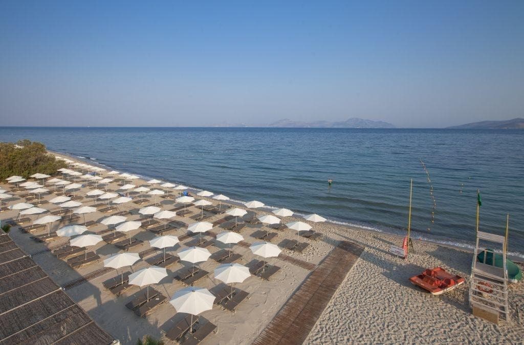 Caravia Beach Hotel