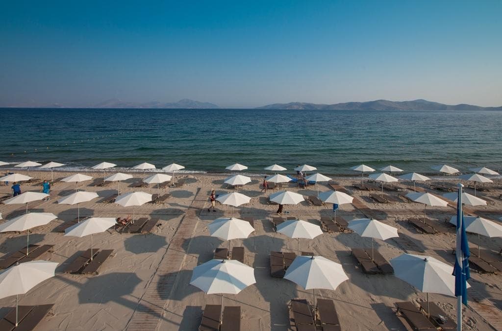 Caravia Beach Hotel