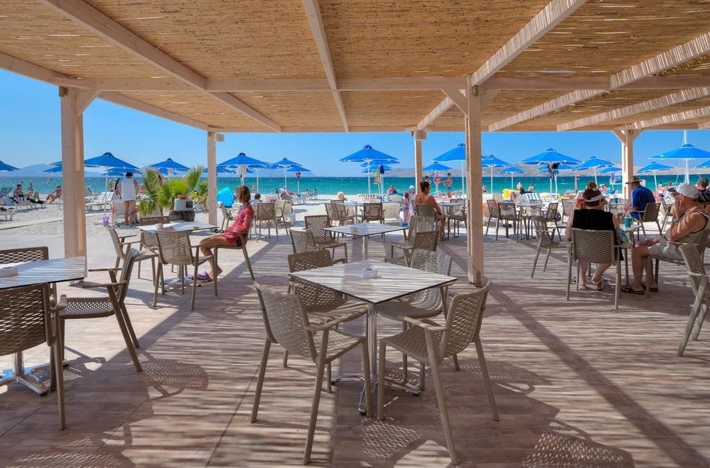 Caravia Beach Hotel