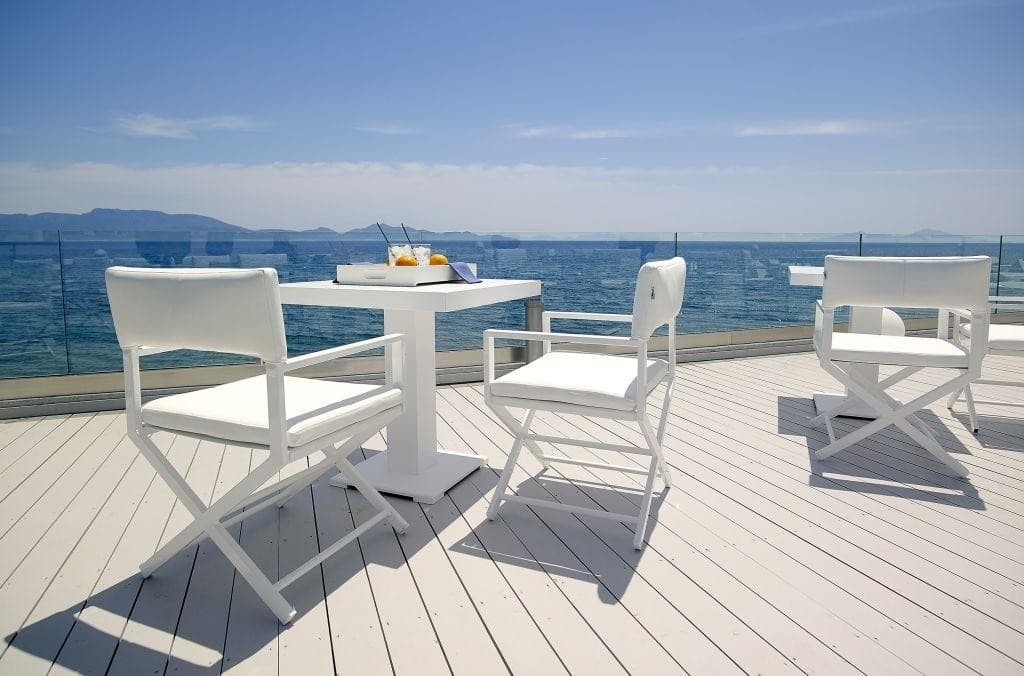 Dimitra Beach Hotel & Suites
