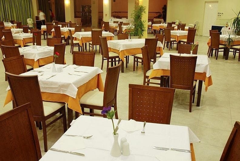 Majestic Hotel & Spa