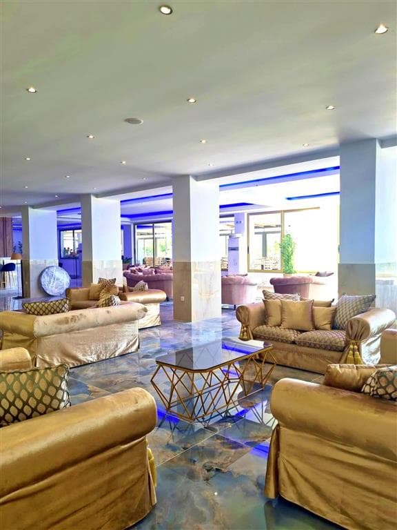 Ninos Grand Beach Hotel & Resort (Mango klub)