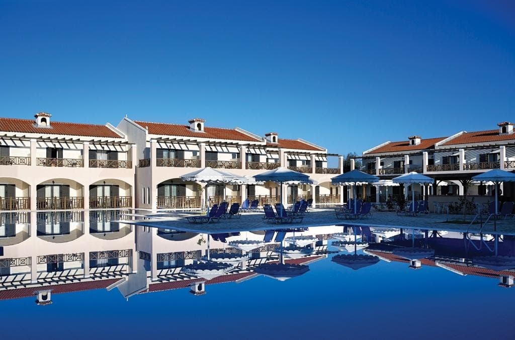 Roda Beach Resort & Spa (Mango klub)