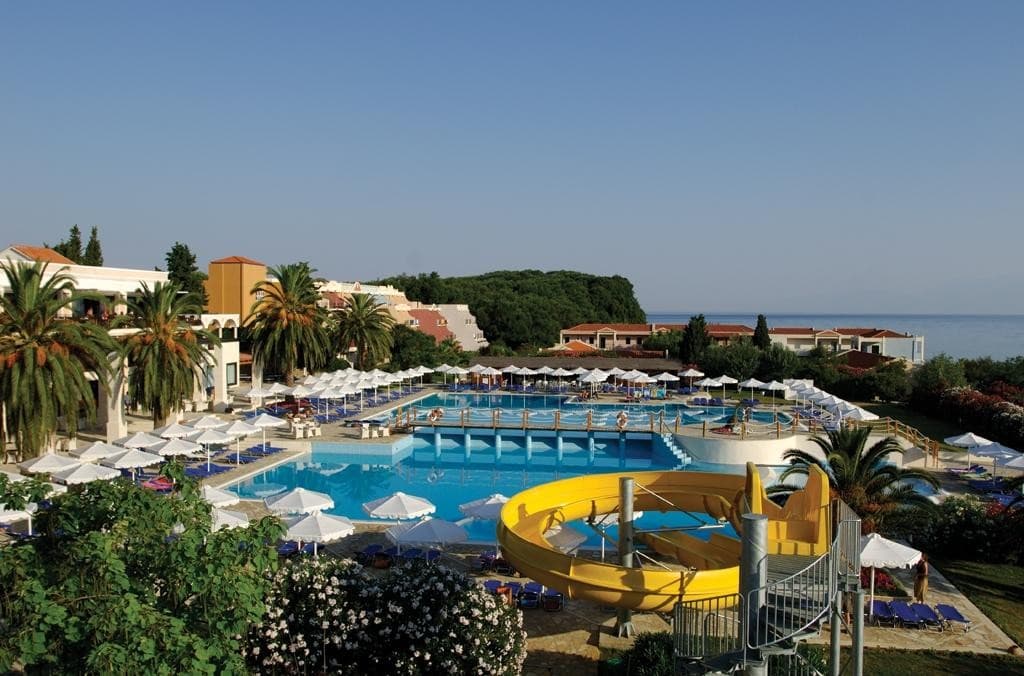 Roda Beach Resort & Spa (Mango klub)