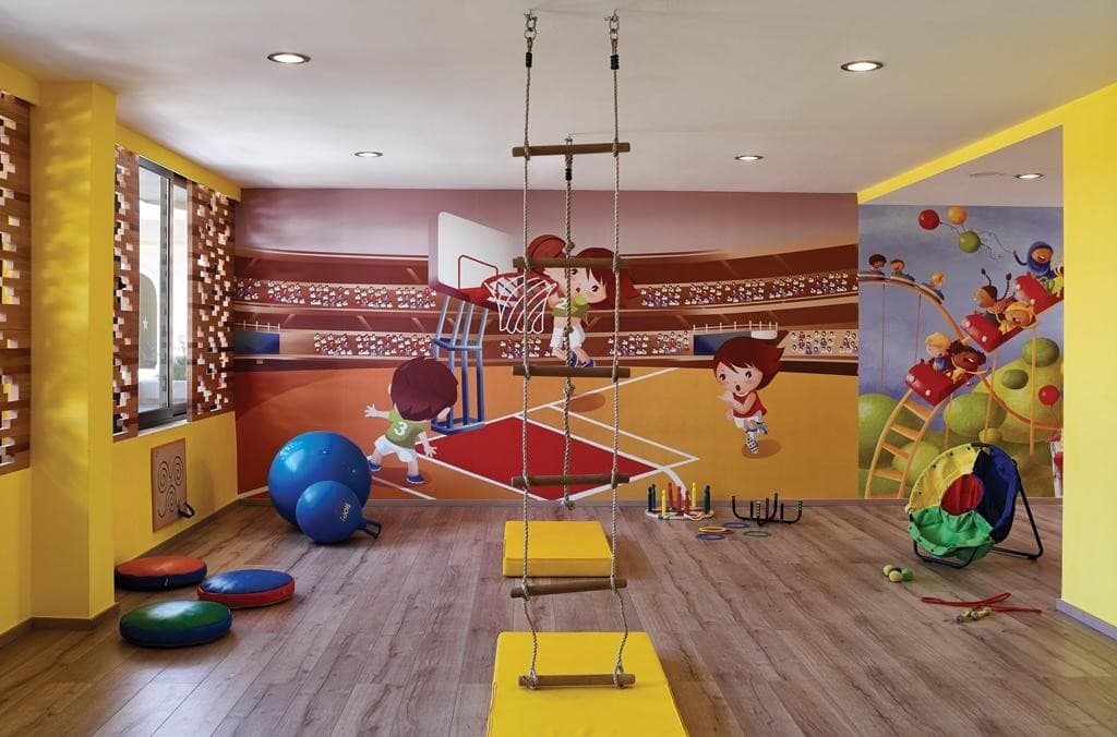 Roda Beach Resort & Spa (Mango klub)