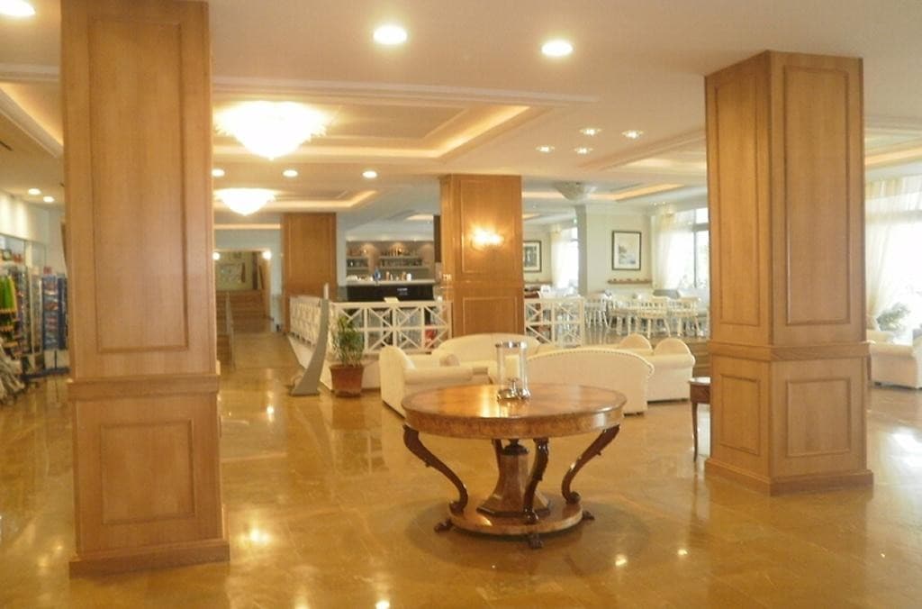 Elea Beach Hotel