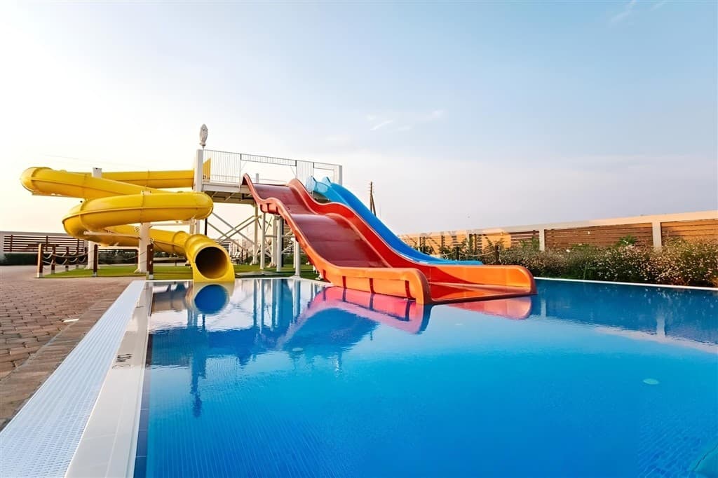 Almyros Beach Resort &  Spa