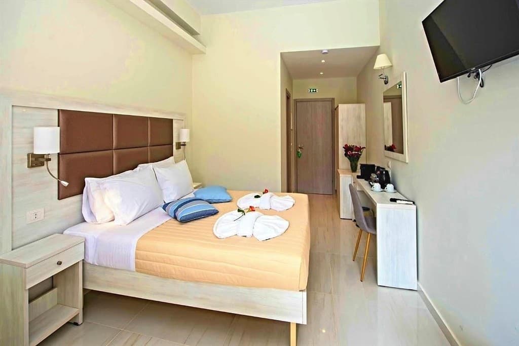 Amour Holiday Resort
