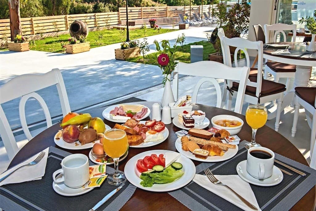 Amour Holiday Resort