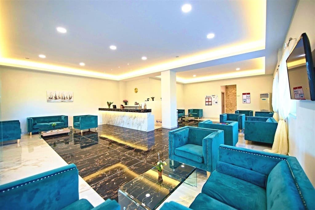 Amour Holiday Resort