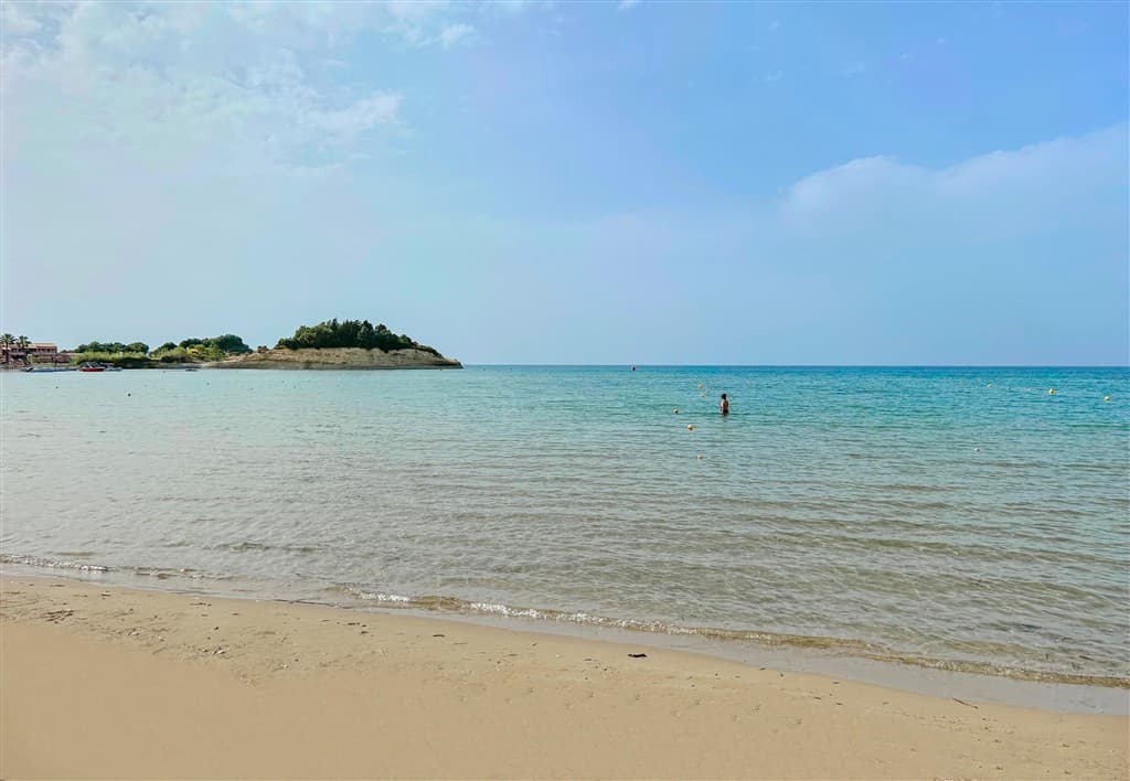 Amour Holiday Resort