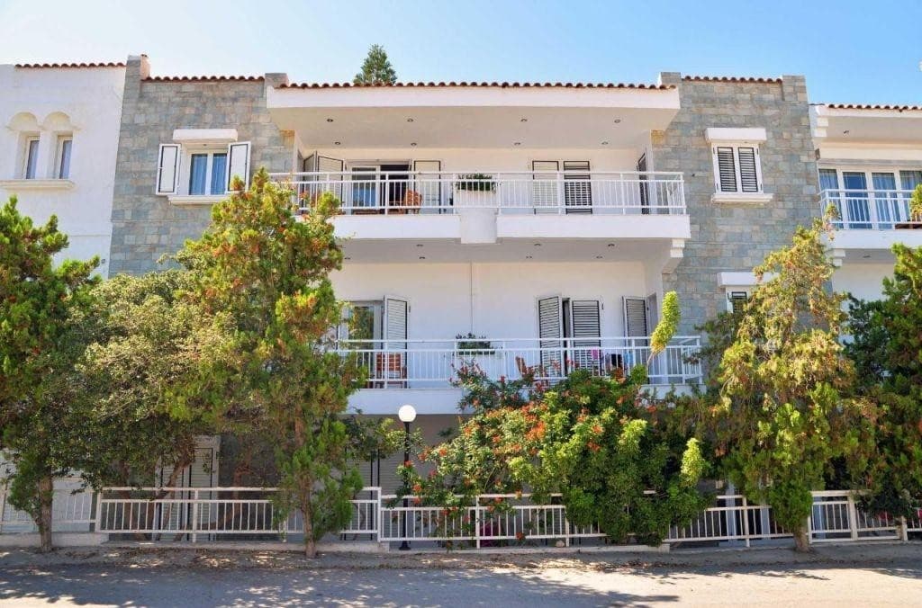 Anna Apartments
