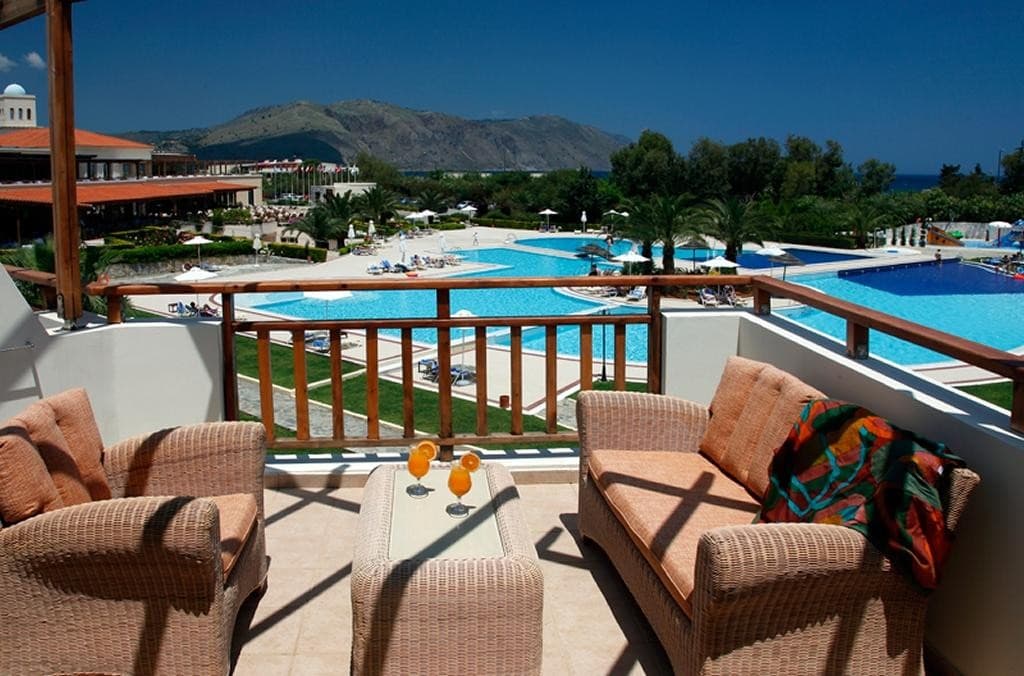 Pilot Beach Resort