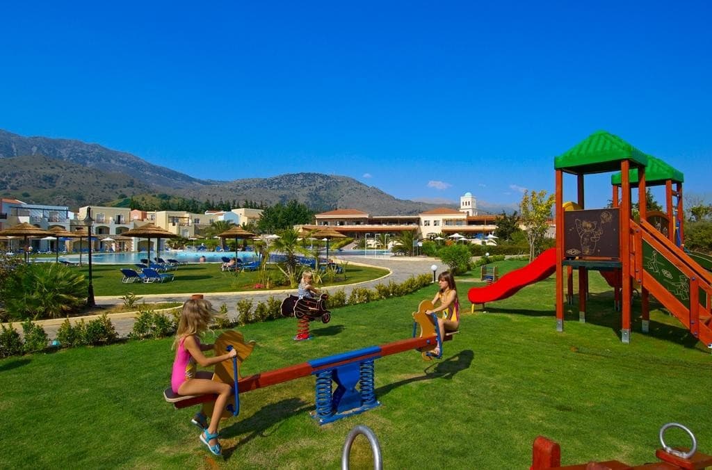 Pilot Beach Resort