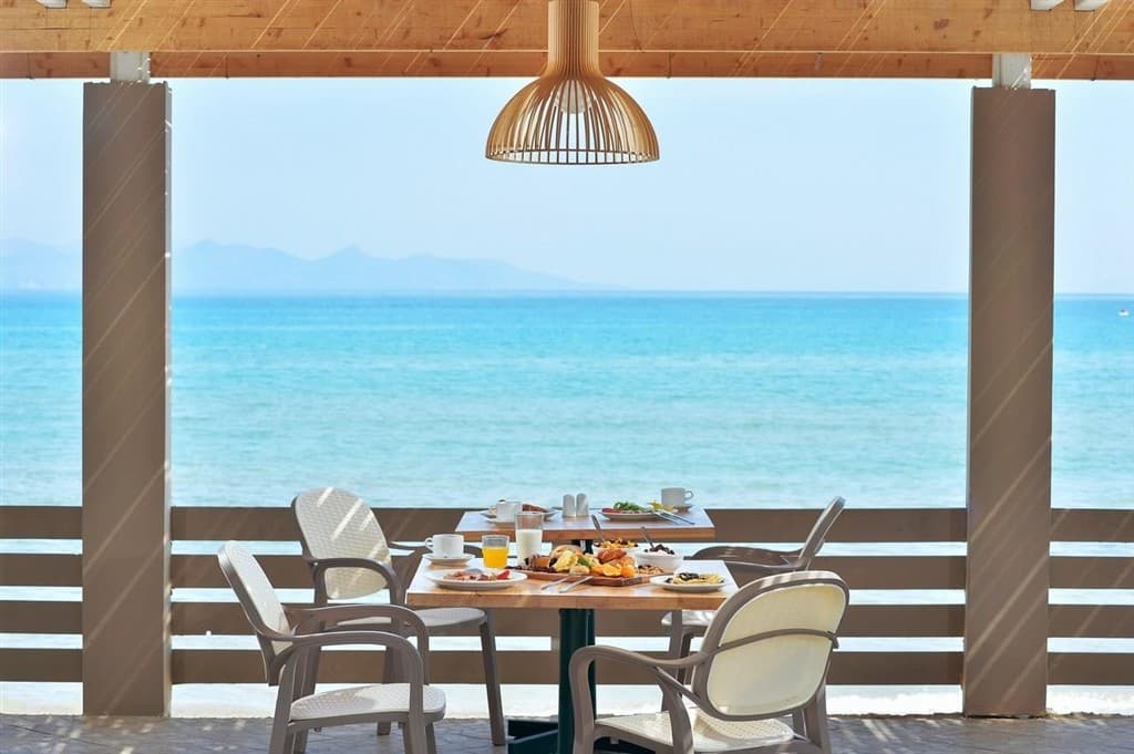 Alykanas Beach